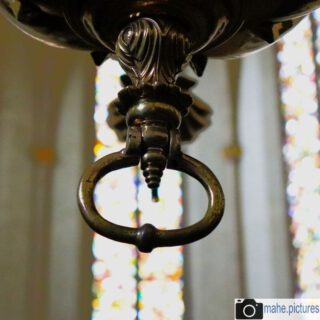 Ein letztes Mal zurück zu den sakralen Bauwerken in @erfurt_de

#fotografie #photography #photooftheday #kirche #church #fenster #natur #naturfotografie #nature #naturephotography #marzahnhellersdorf #mahe #marzahn #berlin #erfurt
@erfurt_erleben @erfurt_city

________

Mein Equipment:
Canon EOS 250D
Canon EF-S 18-55mm f/3.5-5.6 IS STM
Canon EF 75-300mm f/4-5.6 III
Rollei Premium UV Filter
Rollei & Hama Stative
GODEX LED Videoleuchte

________
© mahe.pictures
Alle Rechte an den Bildern liegen bei @mahe.pictures
Auf Anfrage per DM können im Falle von nicht kommerzieller Nutzung Creative Commons Lizenzen geschlossen werden.